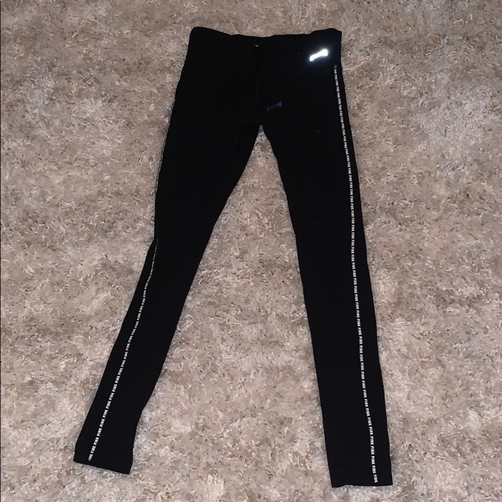 Victoria’s Secret’s pink ultimate leggings